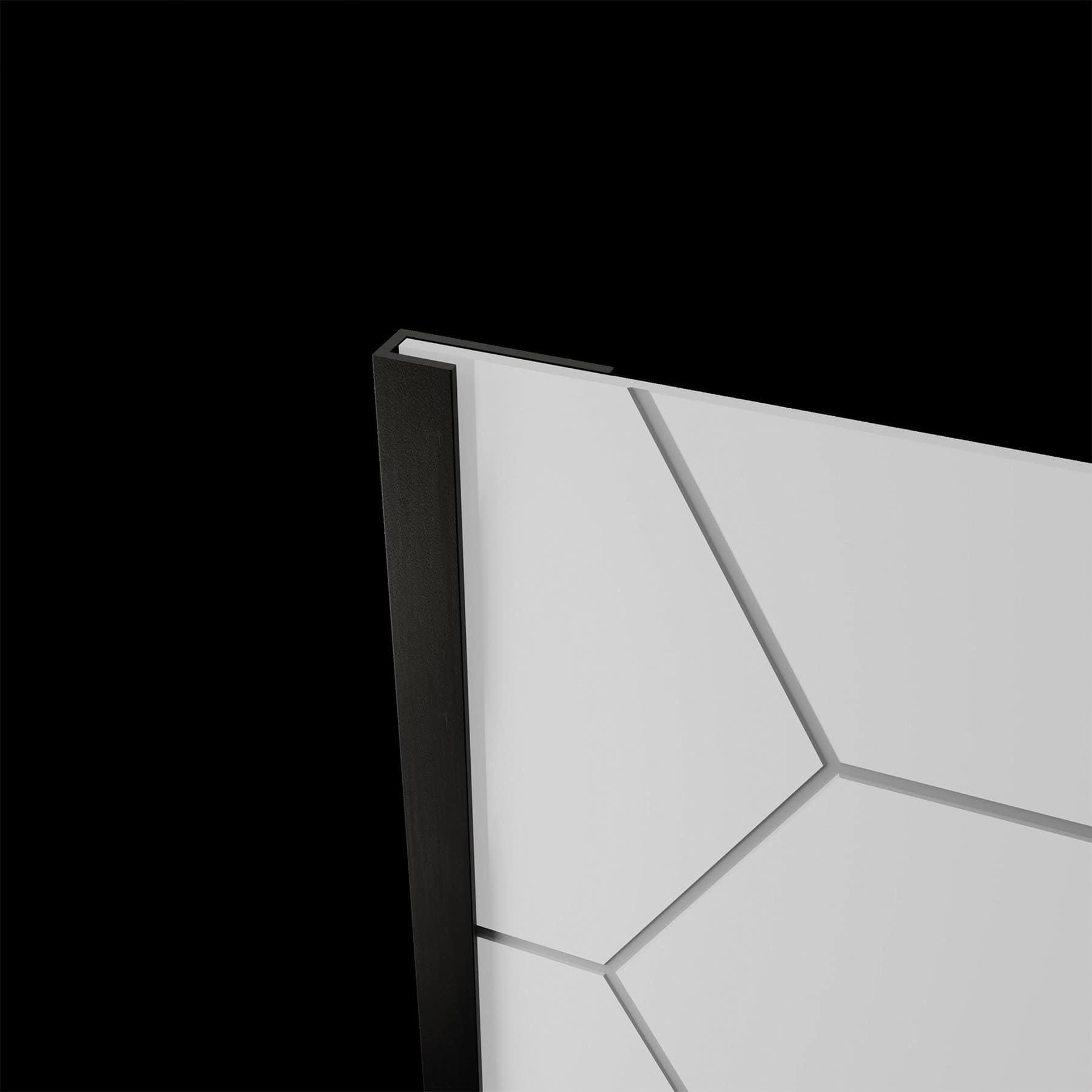 Close up of FlexStyle black trim, hexagon tile